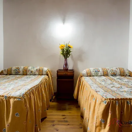 בית נופש Vivienda Vacacional Casa Sinda - Casas De Los Picos Suarias