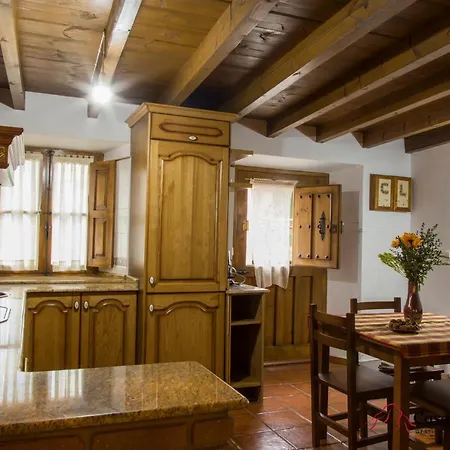 Vivienda Vacacional Casa Sinda - Casas De Los Picos בית נופש *
